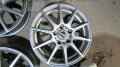 HOT
STUFF
WAREN
WR10