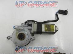NISSAN genuine
Power window motor