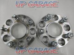 Wide tread spacer