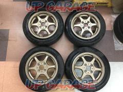 No Brand
6-spoke wheel
+
DUNLOP (Dunlop)
SP
SPORT
230