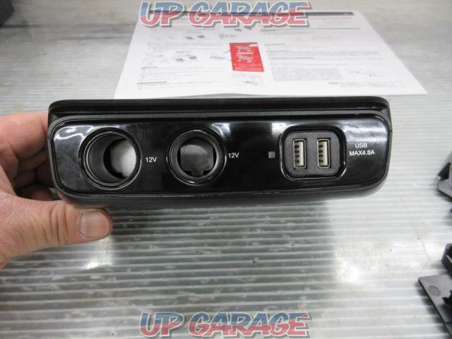槌屋(ヤック) ヤリス専用 電源BOX SY-YA4-03