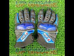 elf
Globe
Blue / Black
Size L