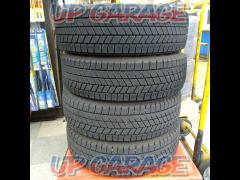 BRIDGESTONE
BLIZZAK
VRX3
175 / 65R15
84Q
Four