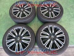 Honda original (HONDA)
Fit
GR-based
Luxe
Original wheel
+
YOKOHAMA (Yokohama)
BluEarth-A