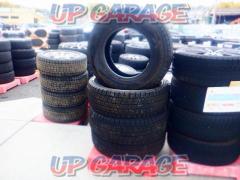 【4本セット】DUNLOP WINTERMAX SJ8