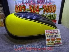 メーカー不明 FRPタンクカバー 【ゼファー400/χ】