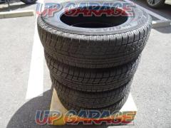 YOKOHAMA
ice
GUARD
iG60
14 inches studless tire