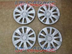 Unknown Manufacturer
14 inches
Wheel cap