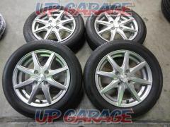 RX2302-3020S
AQUA
8-spoke wheels
+
BRIDGESTONE
NEXTRY
4 pieces set
