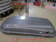 RV-INNO
Roof box
BR33