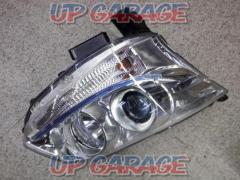 Right side only Daihatsu genuine (DAIHATSU)
Headlight