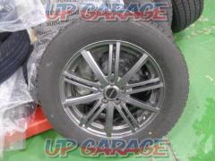 BRIDGESTONE (Bridgestone)
BALMINUM (Barumina)
BR10
+
BRIDGESTONE (Bridgestone)
BLIZZAK
DM-V3