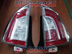 TOYOTA (Toyota)
Genuine tail lens
Prius / ZVW 30
Late version
Cold weather model]
Right and left