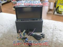 carrozzeria
AVIC-MRZ077
4x4 Full Seg/CD/DVD/SD/Bluetooth/MP3/WMA
Made in 2013