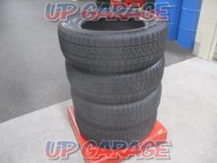 BRIDGESTONE
BLIZZAK
VRX2