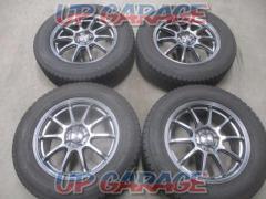 BADX
632
LOXARNY
V. E. X
+
GOODYEAR
ICE
NAVI
SUV