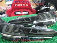 Valenti (Valenti)
70 Series Camry
JEWEL
LED tail lamp
REVO