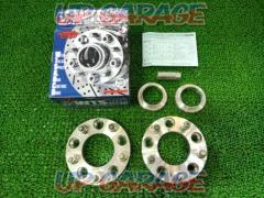 KICS
Waitore
Silver
20 mm
P1.25
114.3-5H
Hub ring diameter 56mm
2 pieces set