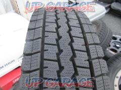 DUNLOP (Dunlop)
WINTER
MAXX
SV01