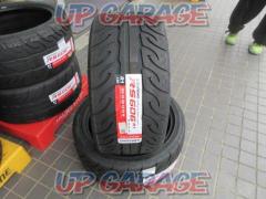 Zeknova
RS606
R1