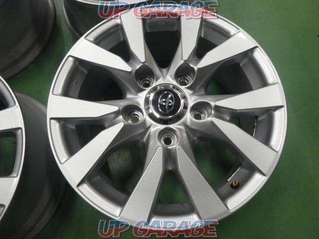 トヨタ純正(TOYOTA)  200系ランドクルーザー 後期純正ホイール-05