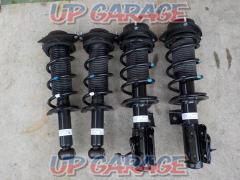 トヨタ純正 サスキット 86/ZN6 後期
