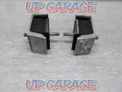 Nissan genuine
Engine mount
Skyline
GT-R / BNR34