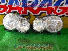 Left and right set DAIHATSU genuine
Headlight