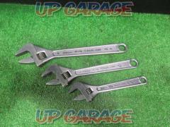 KTC
monkey wrench
3 piece set