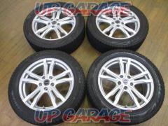 BRIDGESTONE (Bridgestone)
FEID (fade)
H5
+
BRIDGESTONE (Bridgestone)
BLIZZAK
VRX2 (manufactured in 2020)