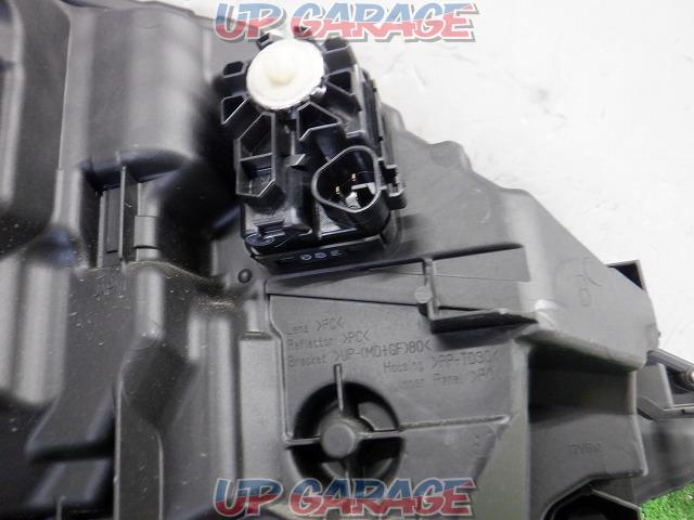 [Left side only] Nissan genuine (NISSAN)
LED headlights-05
