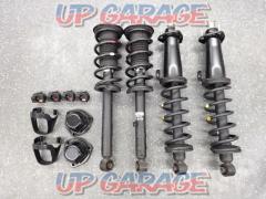 Toyota
Genuine suspension kit
■
Crown athlete
210 system