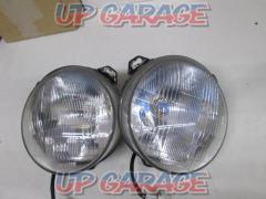 Alto Works
HA11S / HA21S / HB11S / HB21S
Genuine
Headlight
Right and left
35100-70B2