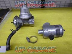 HKS
Blow-off valve