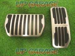 Jaguar/XF
Genuine pedal cover