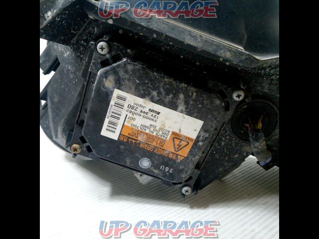 TOYOTA 86/ZN6 前期純正 HIDヘッドライト-04