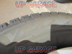 BRIDGESTONE BLIZZAK VRX2 (W03236)