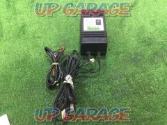 2 Rinkan
Battery Charger
1 set