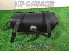 HarleyDavidson
[91772-85A]
Tool back
1 piece