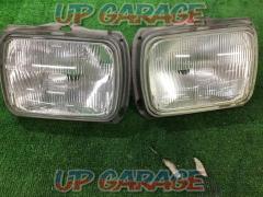 Koito
square glass headlight
Right and left