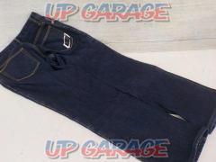 HYOD
Denim pants
Size: 33