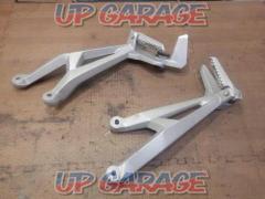 7HONDA CBR250RR純正タンデムステップ