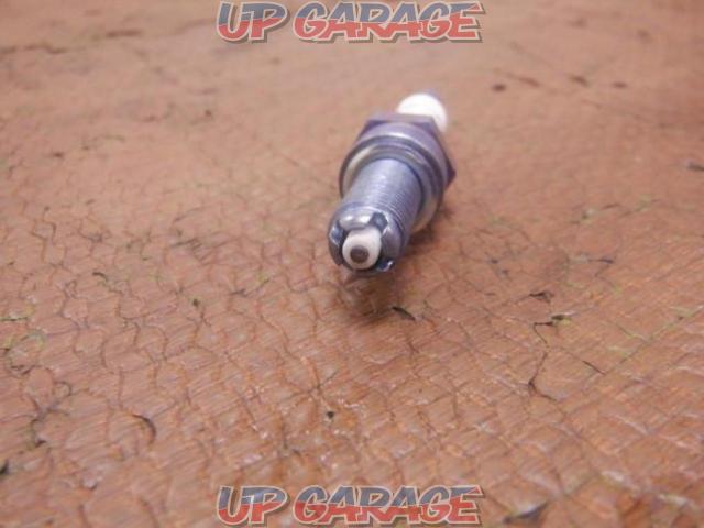 BRISK
Spark plug-07