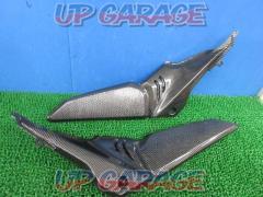 MOTO
XXUN
Carbon-like tank side cover
CBR650R (RH03)