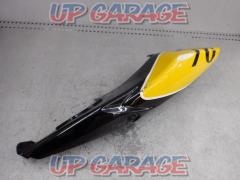 9 right manufacturer unknown
Seat cowl