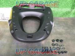 GIVI (ENT)
M5M
Mono lock base
