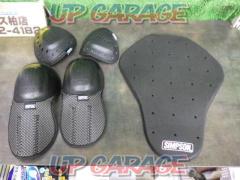 SIMPSON (Simpson)
Jacket inner protector set
Shoulder, elbow, back