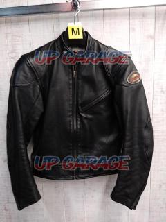 Size: M (smaller)
Kushitani
Leather jacket