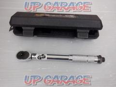 PRO
AUTO
Automotive drain dedicated torque wrench
TR-060AD
