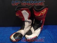 Size: 26.5cm
Alpine star
Shiro / Red / Chlo
SMX-6